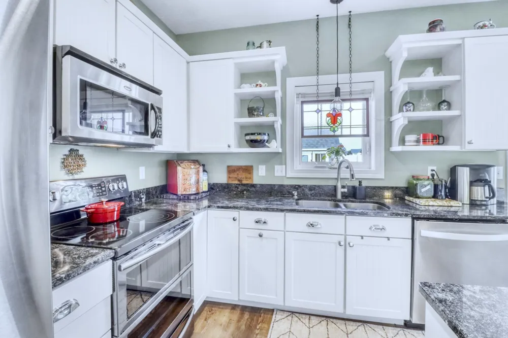 4945 38th Avenue S Fargo, ND 58104