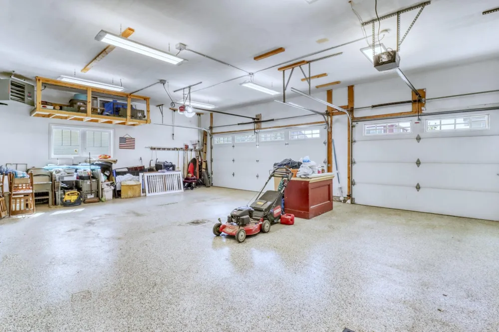 4945 38th Avenue S Fargo, ND 58104