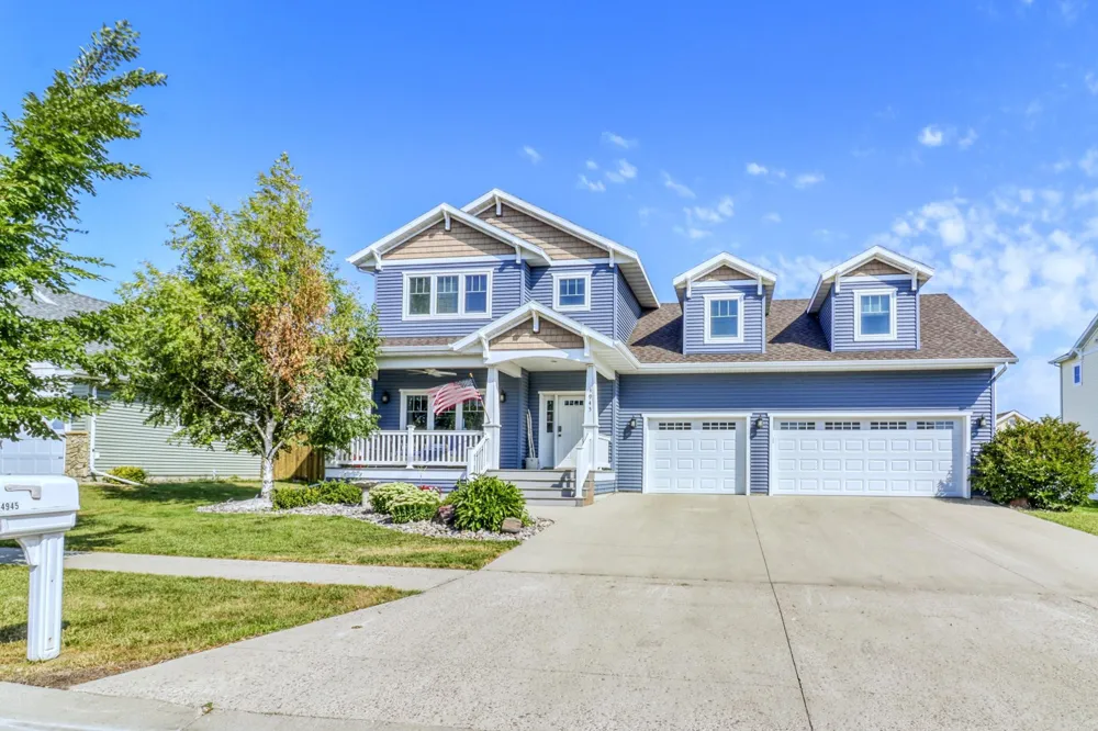 4945 38th Avenue S Fargo, ND 58104