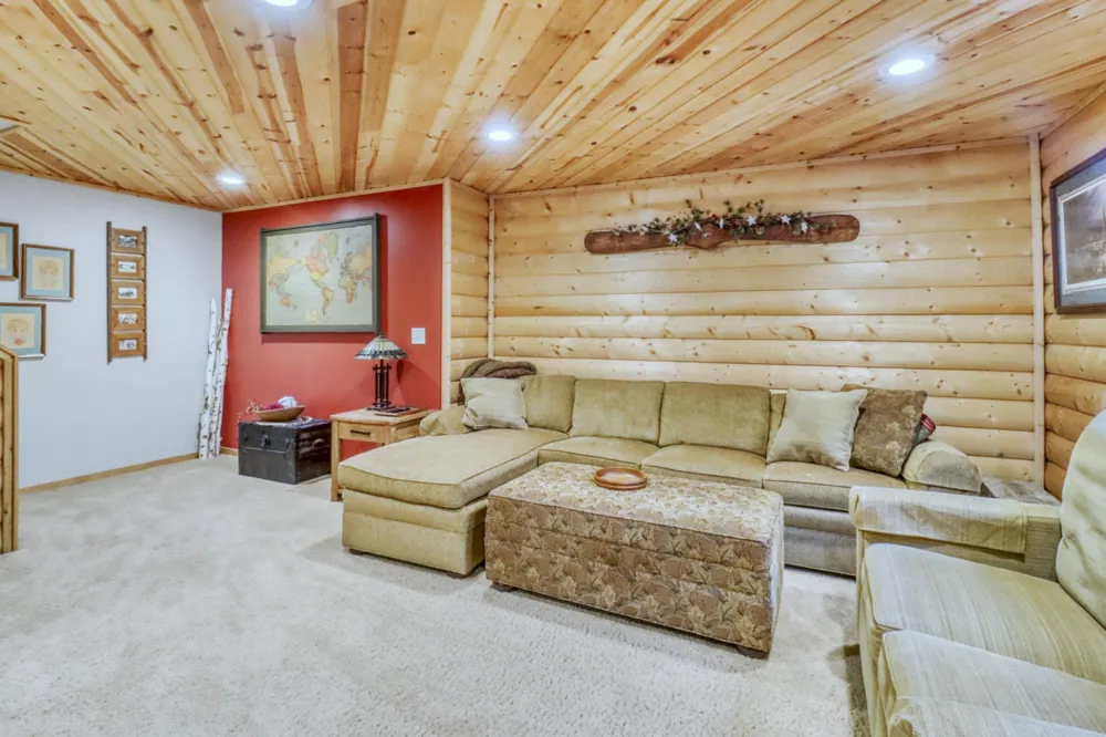 4945 38th Avenue S Fargo, ND 58104