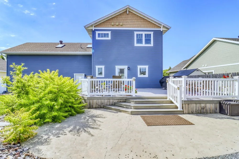 4945 38th Avenue S Fargo, ND 58104
