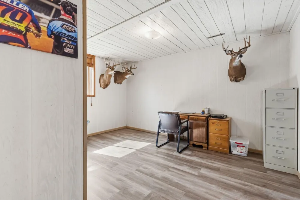 3015 Valleywood Drive SW Rochester, MN 55902