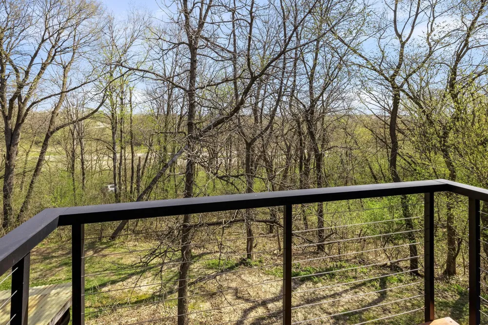 3015 Valleywood Drive SW Rochester, MN 55902