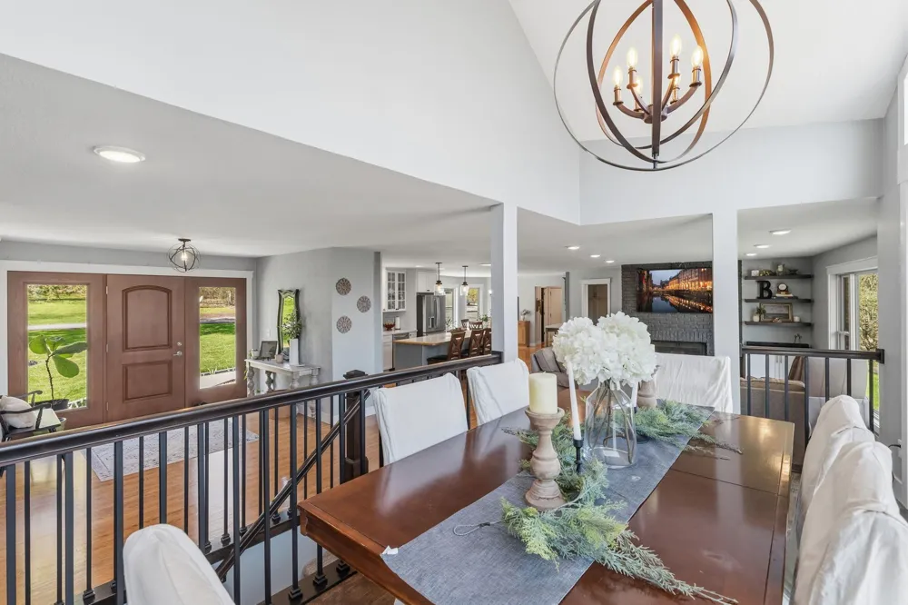 3015 Valleywood Drive SW Rochester, MN 55902