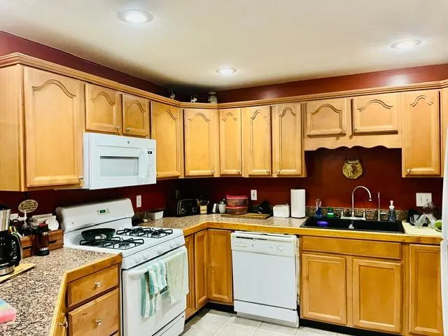 20118 Moose Point Road Grand Rapids, MN 55744