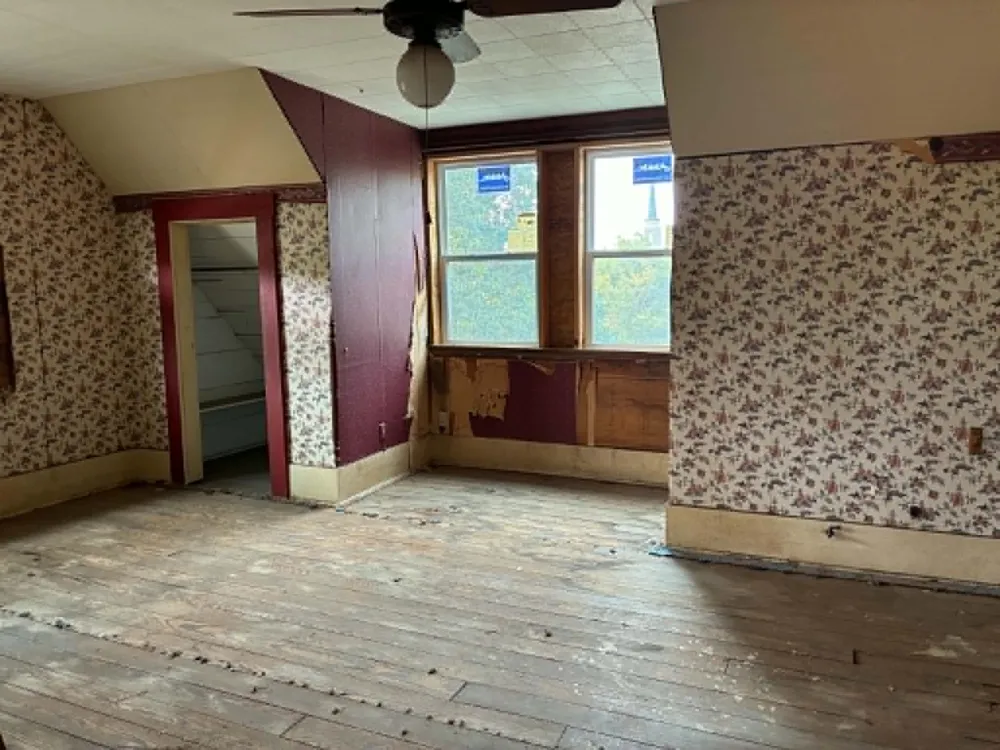 211 Pleasant Street Hillsboro, TX 76645