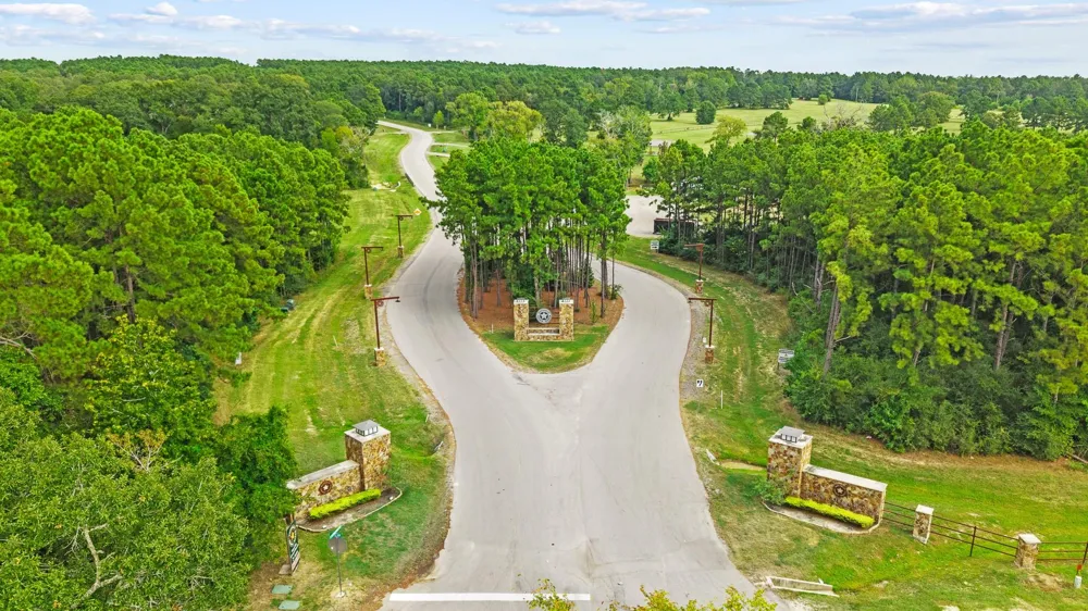 15389 Woodlife Road Willis, TX 77378
