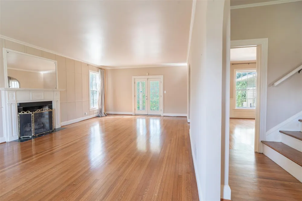 403 Dudley Street Cleveland, TX 77327
