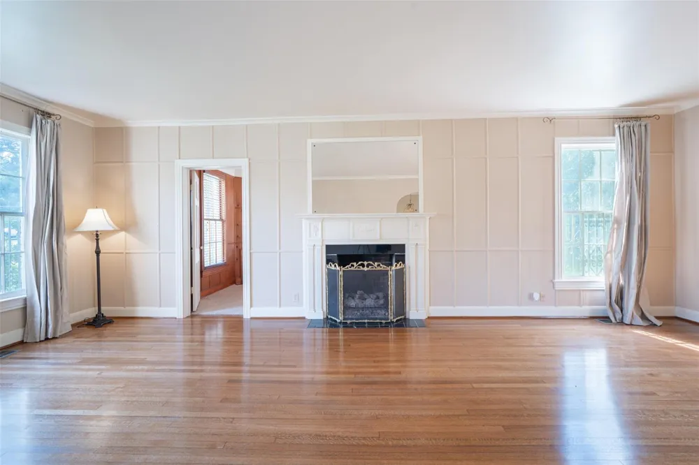 403 Dudley Street Cleveland, TX 77327