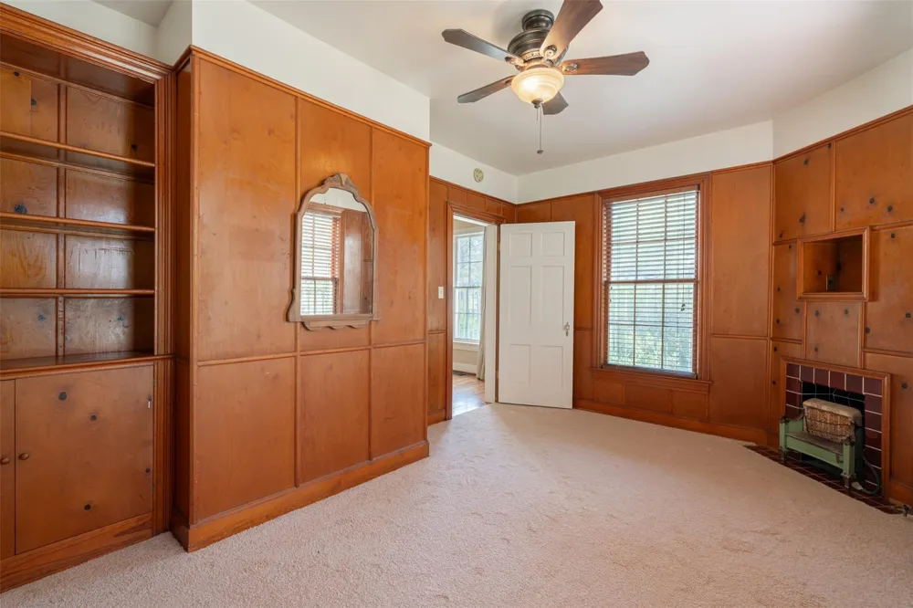 403 Dudley Street Cleveland, TX 77327