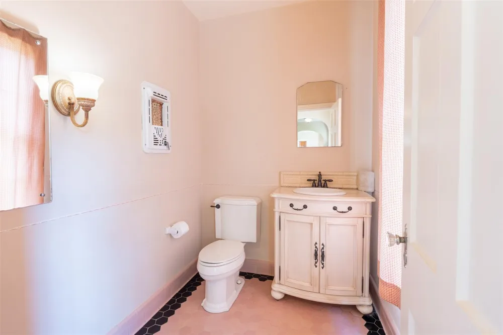 403 Dudley Street Cleveland, TX 77327