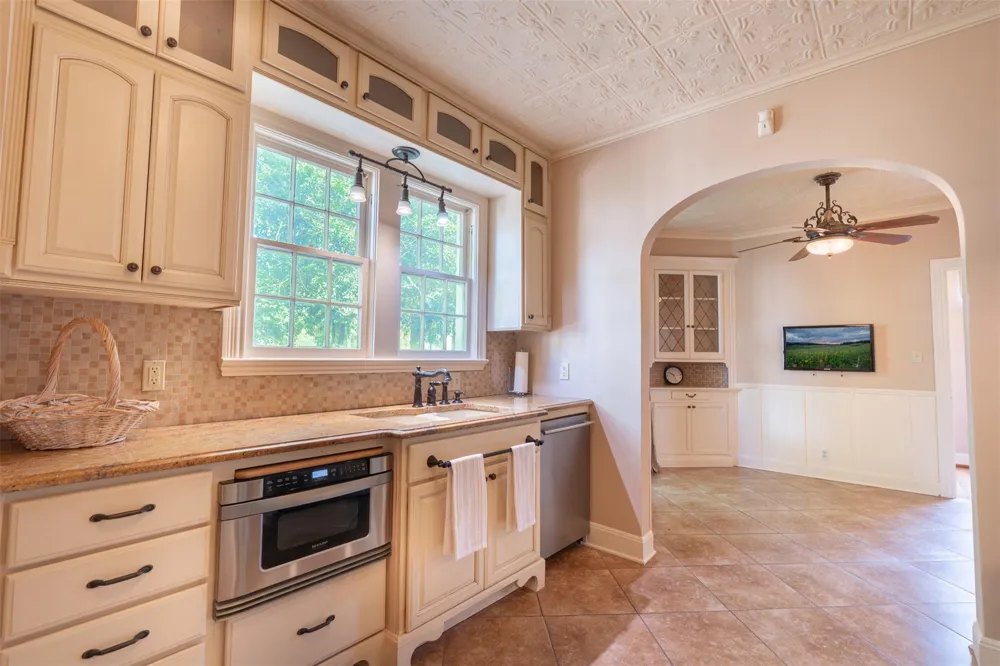 403 Dudley Street Cleveland, TX 77327