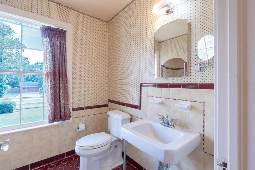 403 Dudley Street Cleveland, TX 77327
