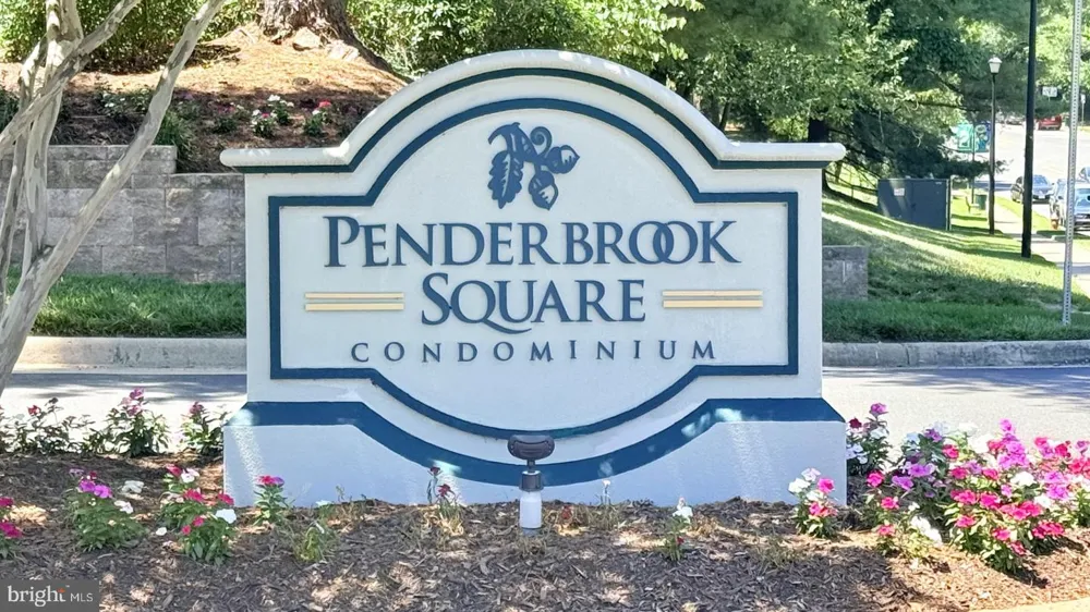 3908 PENDERVIEW DRIVE #638 Fairfax, VA 22033