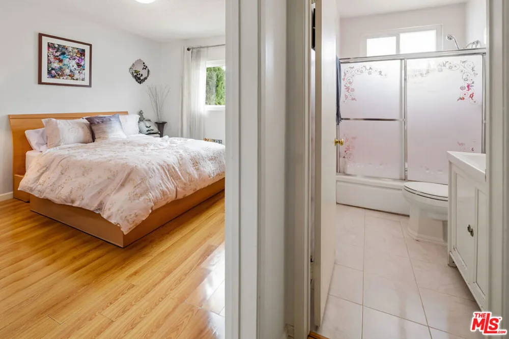 936 Curson Avenue #8 West Hollywood, CA 90046