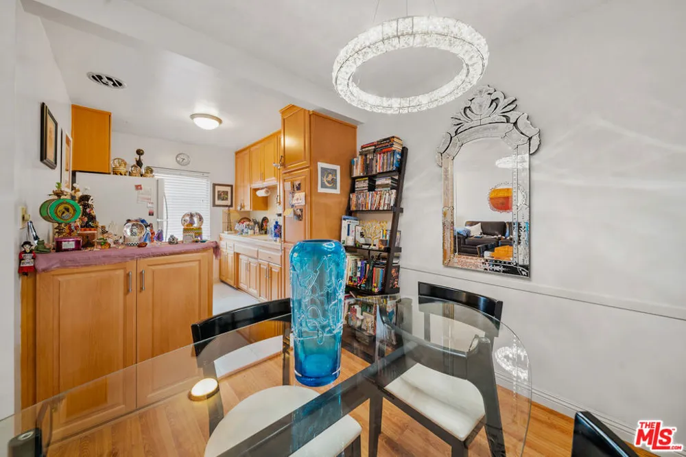 936 Curson Avenue #8 West Hollywood, CA 90046