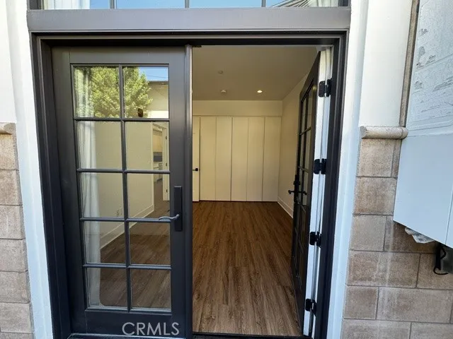 288 S Oakland Pasadena, CA 91101