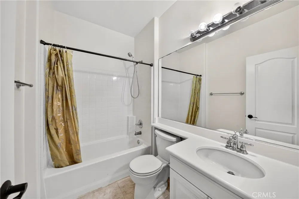 2068 Owens Drive Fullerton, CA 92833