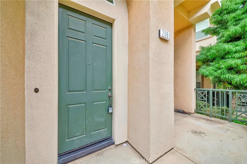 2068 Owens Drive Fullerton, CA 92833