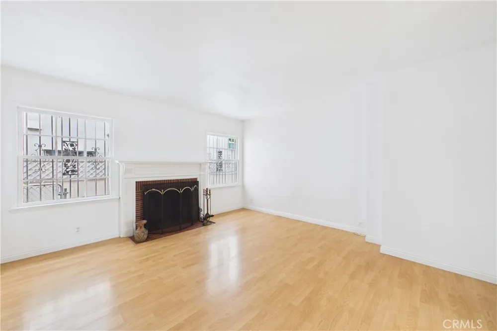 741 W Hill Long Beach, CA 90806