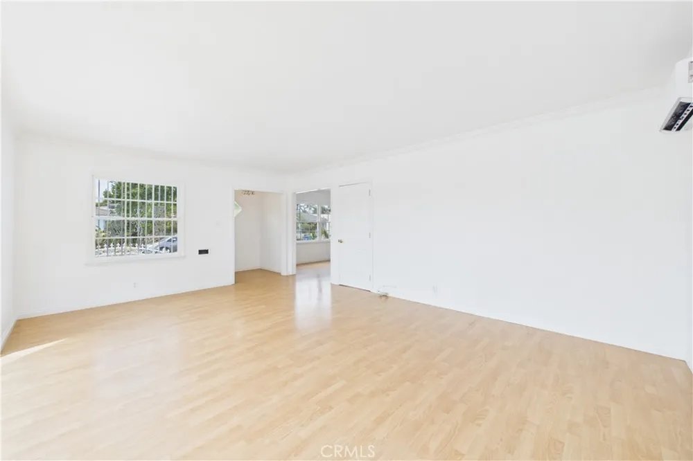 741 W Hill Long Beach, CA 90806