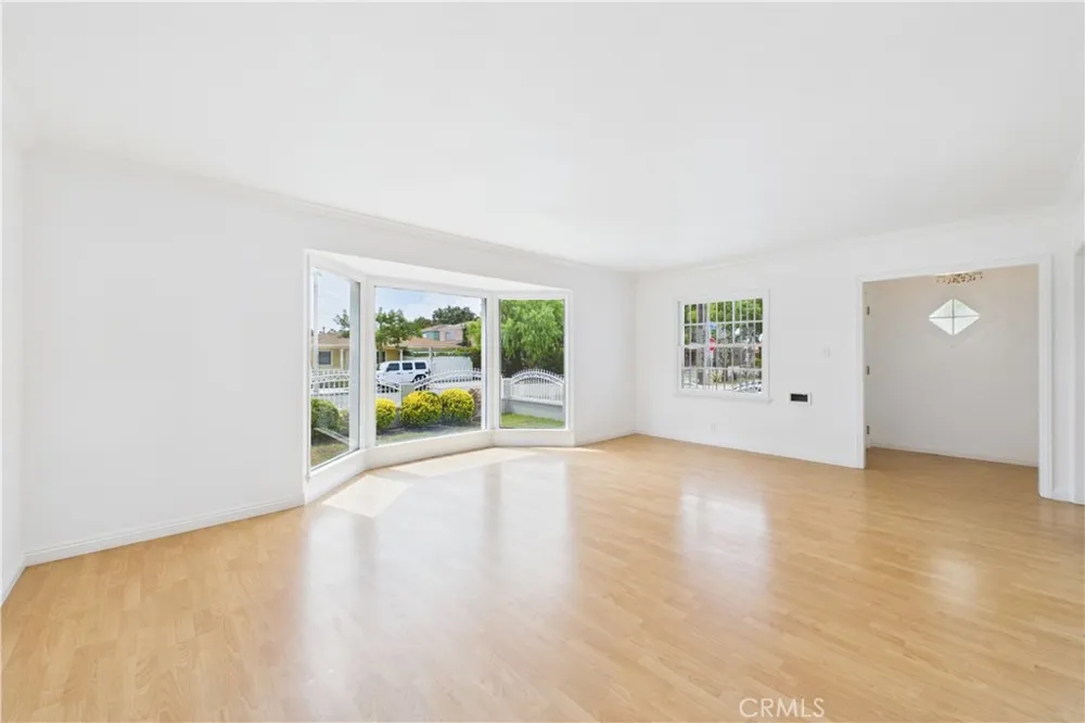 741 W Hill Long Beach, CA 90806