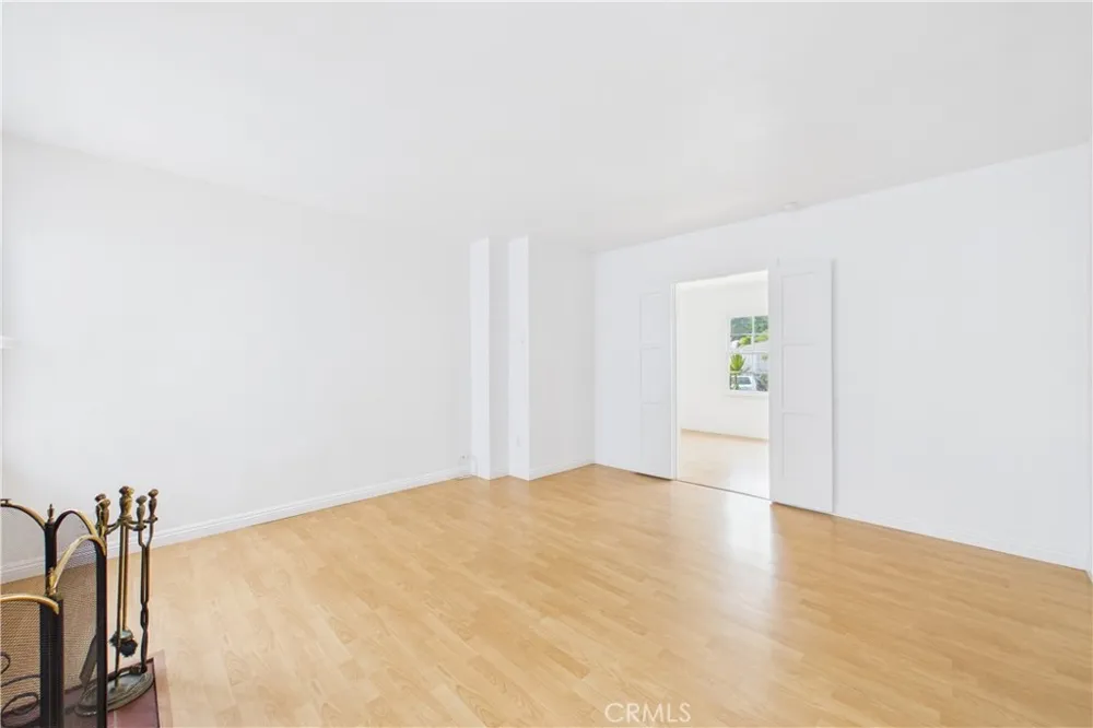 741 W Hill Long Beach, CA 90806