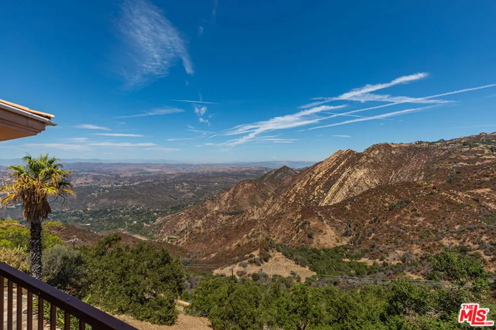 140 Valle Lindo Street Malibu, CA 90265