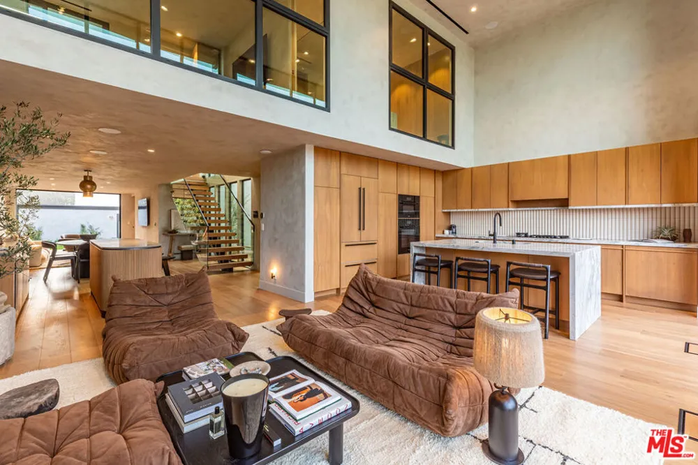 23505 Malibu Colony Road Malibu, CA 90265