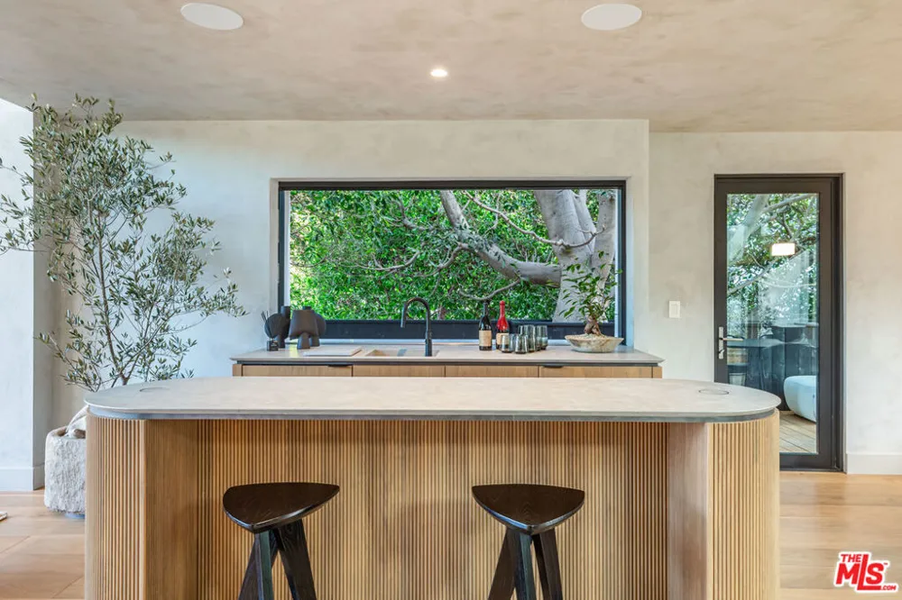 23505 Malibu Colony Road Malibu, CA 90265