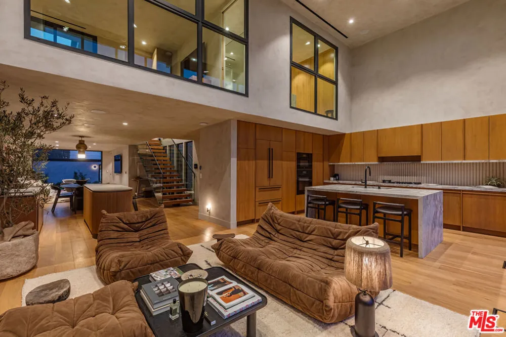 23505 Malibu Colony Road Malibu, CA 90265