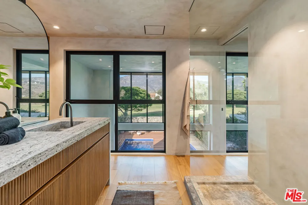 23505 Malibu Colony Road Malibu, CA 90265