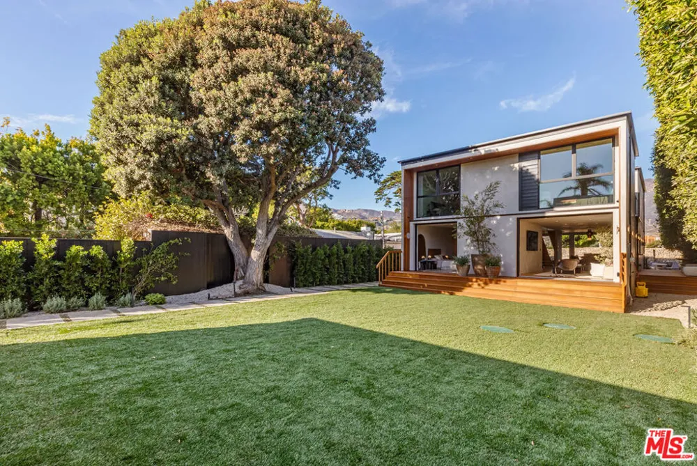 23505 Malibu Colony Road Malibu, CA 90265