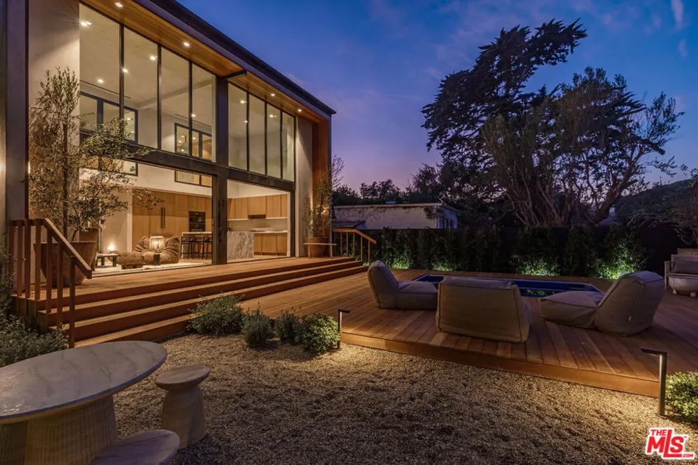 23505 Malibu Colony Road Malibu, CA 90265