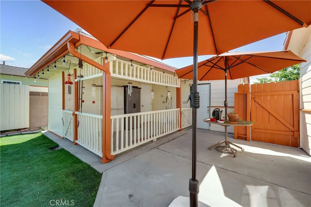 1802 E 53rd Long Beach, CA 90805