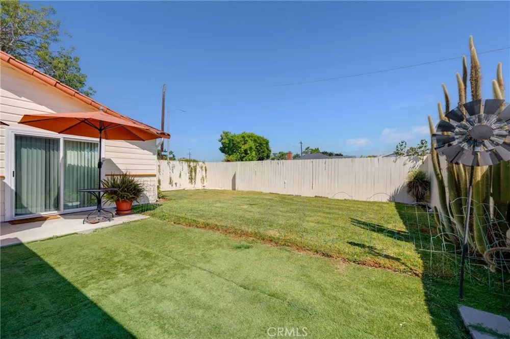 1802 E 53rd Long Beach, CA 90805