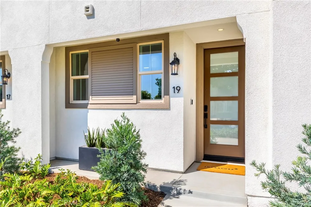 857 E Florista Lane Alhambra, CA 91801