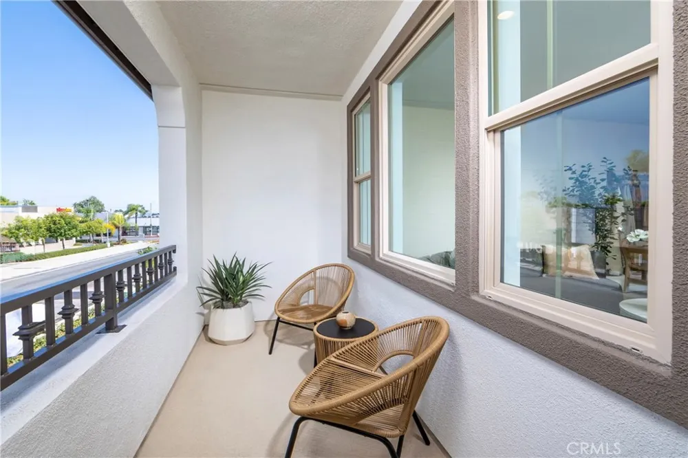 857 E Florista Lane Alhambra, CA 91801