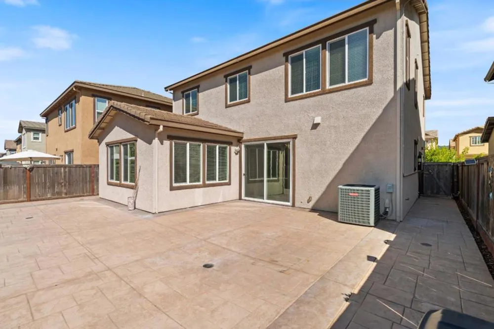 1533 Keats Place Rohnert Park, CA 94928