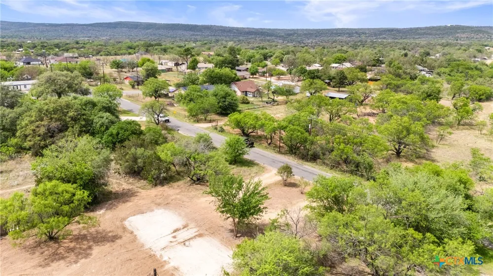 933 County Road 118 Burnet, TX 78611