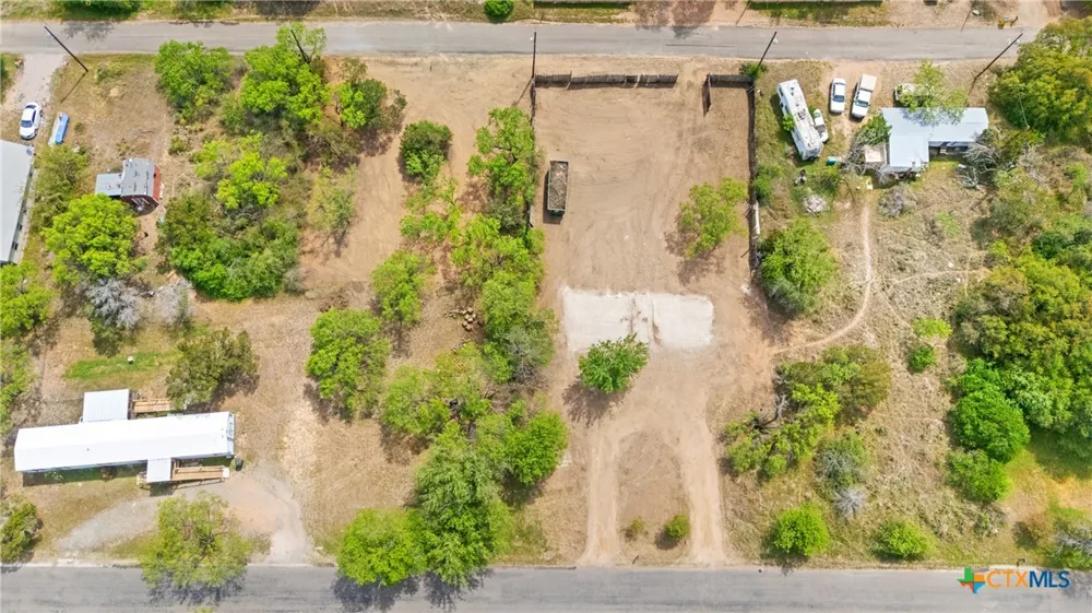 302 Seneca Drive Burnet, TX 78611
