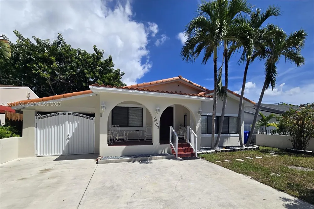 1855 SW 16th Ter Miami, FL 33145