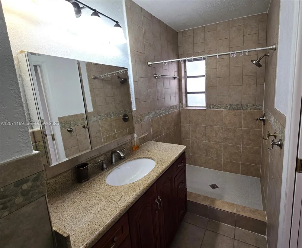 1855 SW 16th Ter Miami, FL 33145