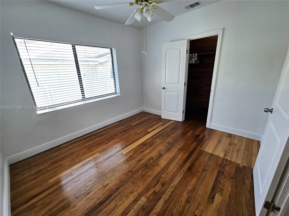 1855 SW 16th Ter Miami, FL 33145
