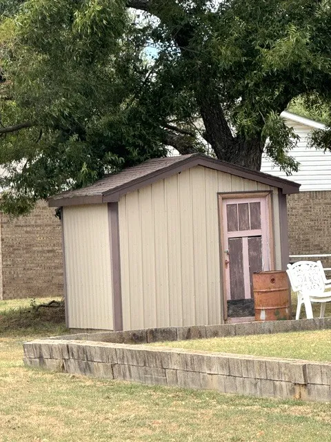 230 Pecan Stratford, OK 74872