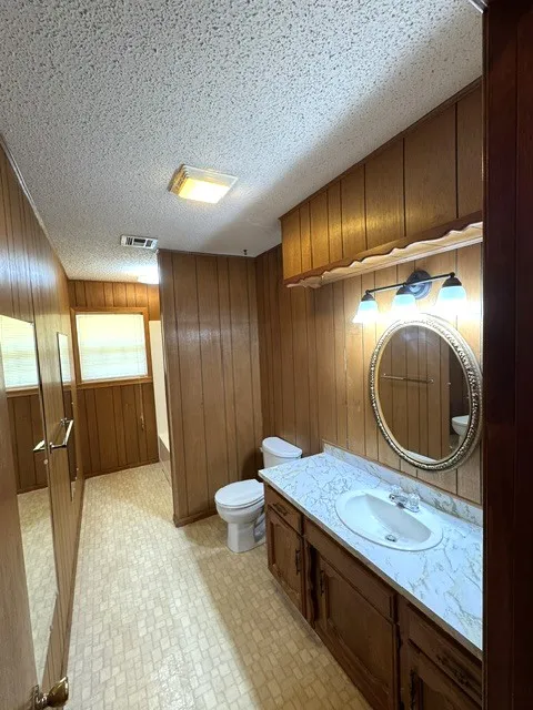 230 Pecan Stratford, OK 74872