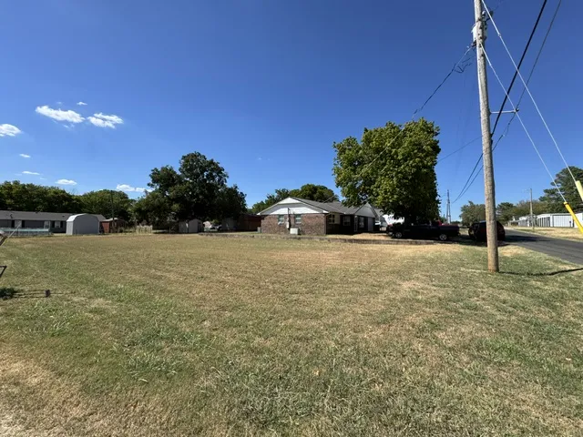 230 Pecan Stratford, OK 74872