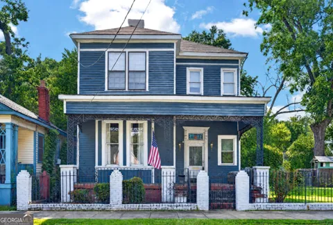 723 2nd AVE