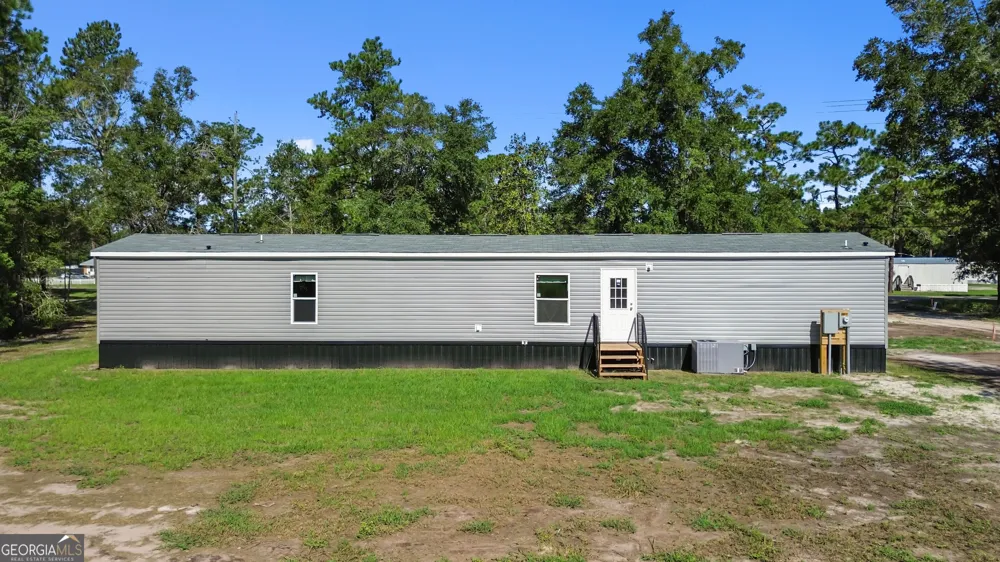 1126 East 121 PL Folkston, GA 31537