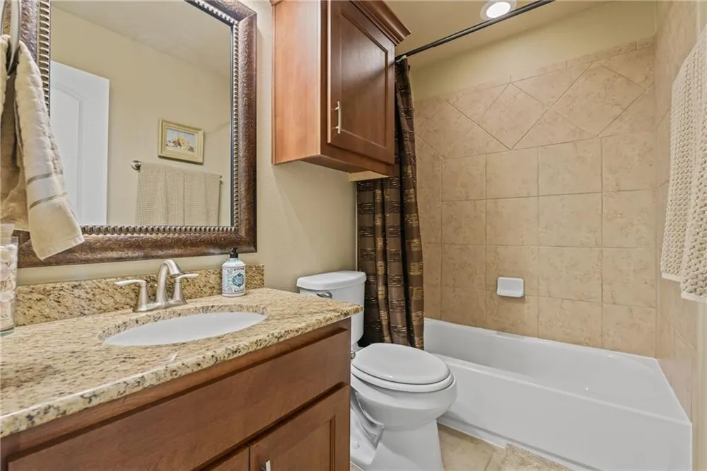 9200 Bayshore Bend #31 Austin, TX 78726